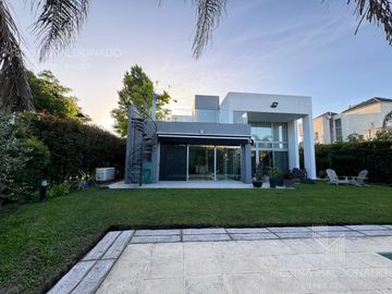 Casa en  Venta - Fincas de Iraola dos