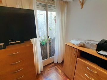 Vicente López - Departamento 2 amb con Balcón francés!