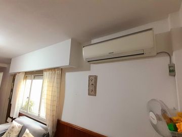 Vicente López - Departamento 2 amb con Balcón francés!