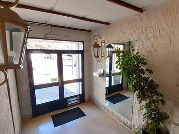 Vicente López - Departamento 2 amb con Balcón francés!