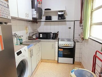 Vicente López - Departamento 2 amb con Balcón francés!