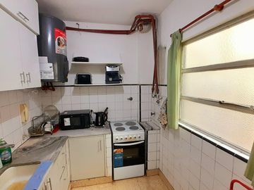 Vicente López - Departamento 2 amb con Balcón francés!