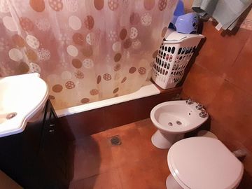 Vicente López - Departamento 2 amb con Balcón francés!