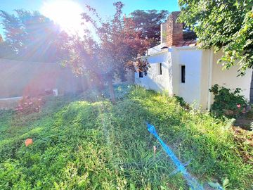 LA CUMBRE CASA A RESTAURAR EN BARRIO POTRERILLOS