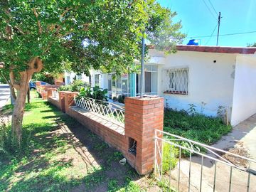 LA CUMBRE CASA A RESTAURAR EN BARRIO POTRERILLOS