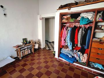 LA CUMBRE CASA A RESTAURAR EN BARRIO POTRERILLOS