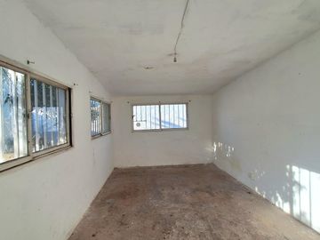 LA CUMBRE CASA A RESTAURAR EN BARRIO POTRERILLOS
