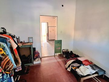 LA CUMBRE CASA A RESTAURAR EN BARRIO POTRERILLOS