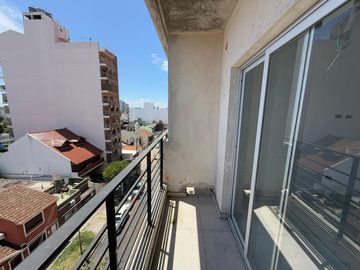 Departamento monoambiente a la venta en Wilde Centro