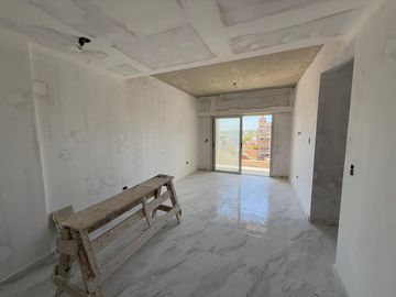 Departamento monoambiente a la venta en Wilde Centro