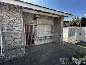 Casa en El Palomar venta 5 ambientes