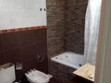 Departamento en venta - 2 Dormitorios 2 Baños - 65Mts2 - Tres de Febrero