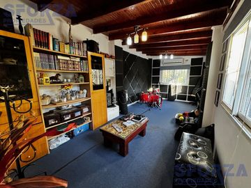Casa en venta en barrio el cortijo