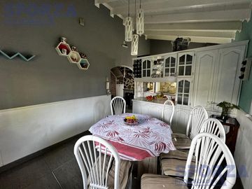 Casa en venta en barrio el cortijo