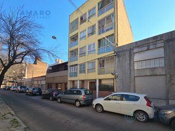 Departamento · Venta · 2 Dormitorios ·  Echesortu · Rosario