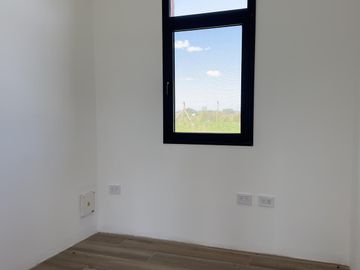 Casa en venta-Barrio San Sebastián Área 7-Intero-Pileta-Loma Verde-Escobar