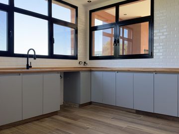 Casa en venta-Barrio San Sebastián Área 7-Intero-Pileta-Loma Verde-Escobar