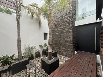 Casa en  Venta  y Alquiler en Santa Barbara, Corredor Bancalari