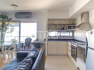Departamento en venta, 2 amb, en Olivos