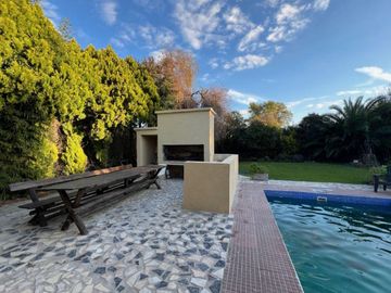 Venta Casa 4 Amb en Barrio Maschwitz Village Escobar