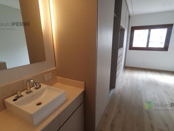 Departamento en Edificio Vecchio VII (44 e/ 11 y 12)