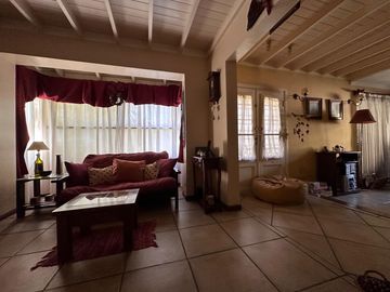 Casa en Temperley Este
