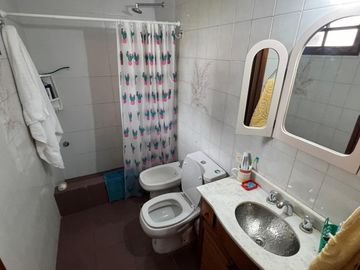 Casa en  Santa Genoveva