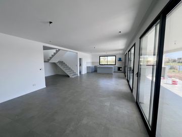 VENTA, CASA, EL CANTÓN, GOLF, LOTE AL 200