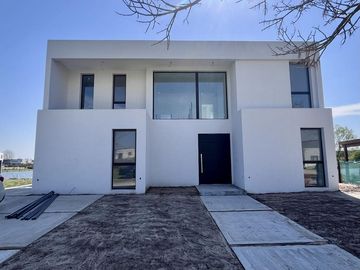 VENTA, CASA, EL CANTÓN, GOLF, LOTE AL 200