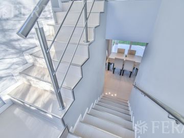 Venta de Casa 4 ambientes en Fincas de Hudson