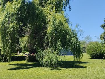 Venta Casa - Barrio Los Pinos / Exaltación de la Cruz