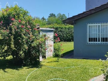 Venta Casa - Barrio Los Pinos / Exaltación de la Cruz