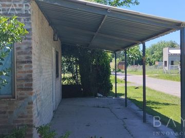 Venta Casa - Barrio Los Pinos / Exaltación de la Cruz