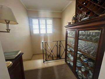 CASA TIPO PH EN VENTA PLANTA ALTA   DOS DORMITORIOS   VITO DUMAS AL 500  PUNTA CHICA VICTORIA