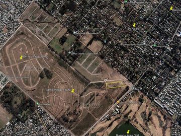 Impecable lote en venta en Village Plaza, Bella Vista