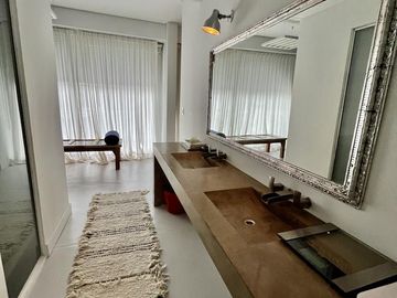 Departamento en Venta  - Palermo Hollywood  -  Duplex con  2