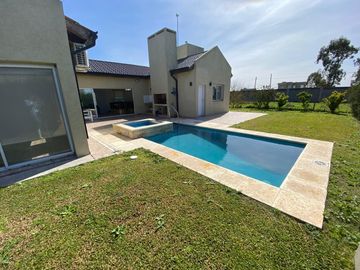 Casa en Lagos de Canning