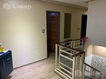Caaguazu 7300 Excelente Casa - Liniers con parque