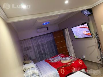 Caaguazu 7300 Excelente Casa - Liniers con parque