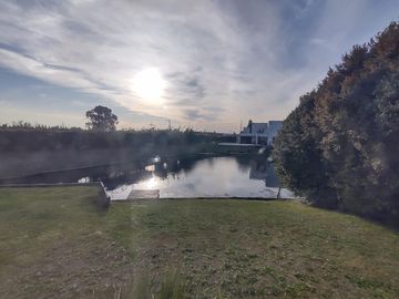 Casa en  Los Alisos al agua