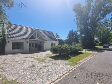 Casa en Mayling Club De Campo