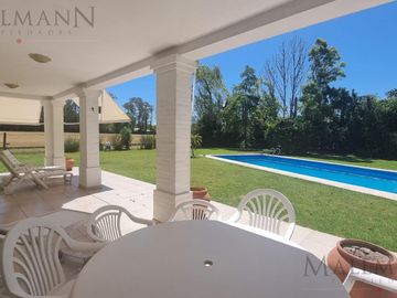 Casa en Mayling Club De Campo