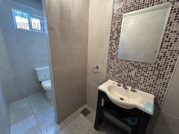 Casa en Barrio las Orquideas