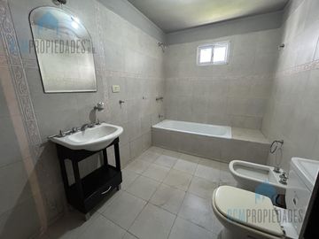 Casa en Barrio las Orquideas