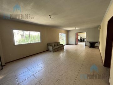 Casa en Barrio las Orquideas