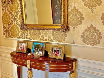 Casa de Estilo Francés a la Venta en Barrio Los Castores Nordelta con Vista al lago Central