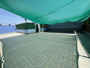 VENDE O RENTA CASA CON USO DE SUELO
