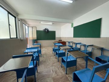 VENDE O RENTA CASA CON USO DE SUELO