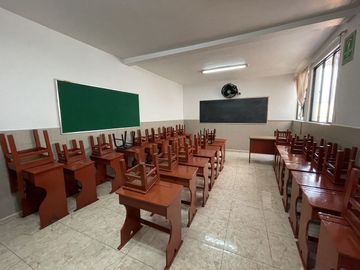VENDE O RENTA CASA CON USO DE SUELO