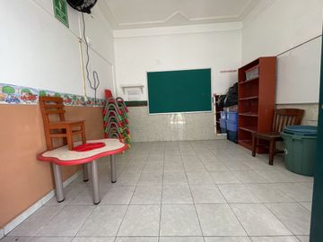VENDE O RENTA CASA CON USO DE SUELO